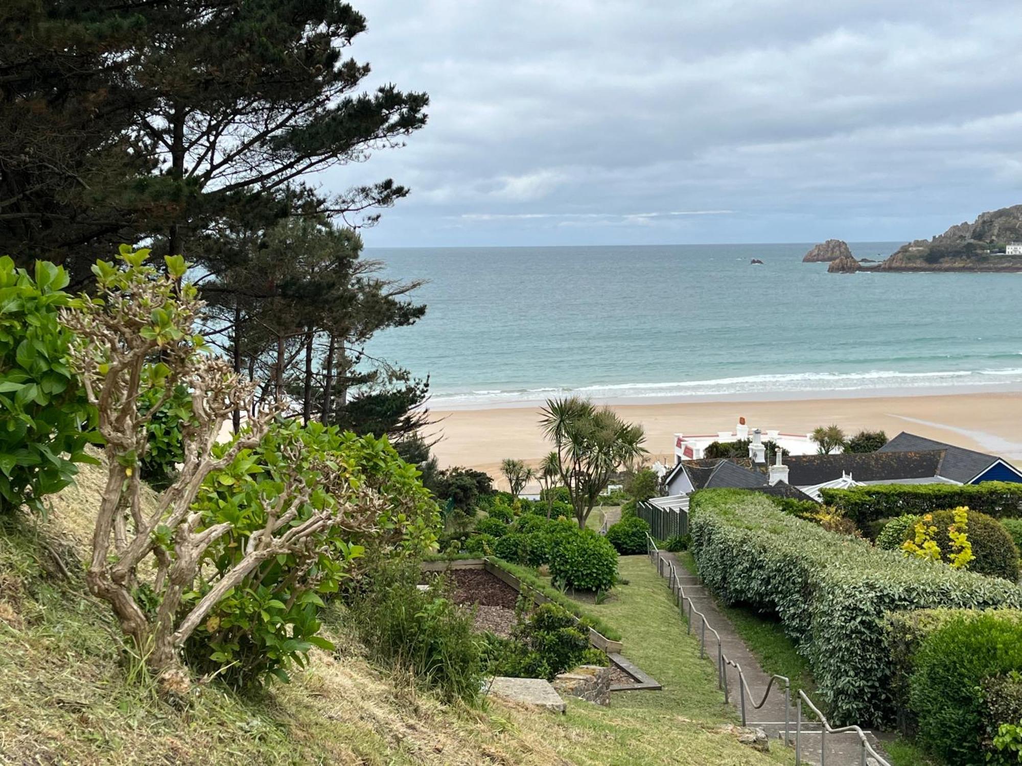 Biarritz Hotel St Brelade Exterior foto